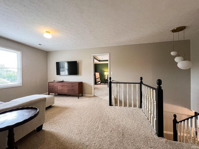 10314 Shefield Court, Newburgh, IN 47630
