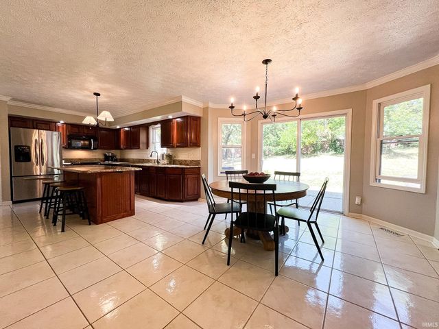10314 Shefield Court, Newburgh, IN 47630