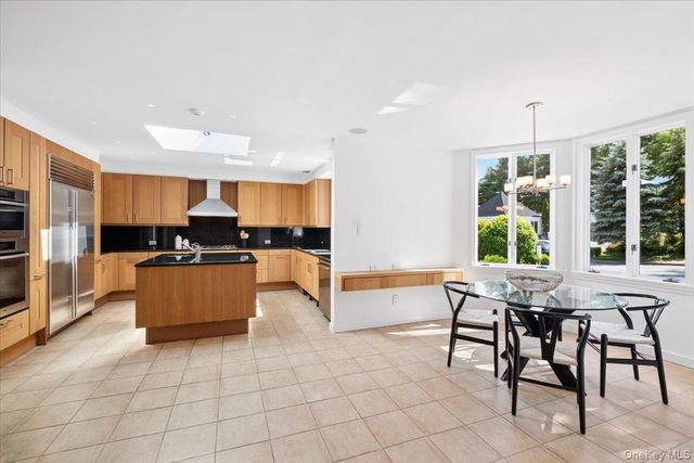 32 The Crossing, Purchase, NY 10577