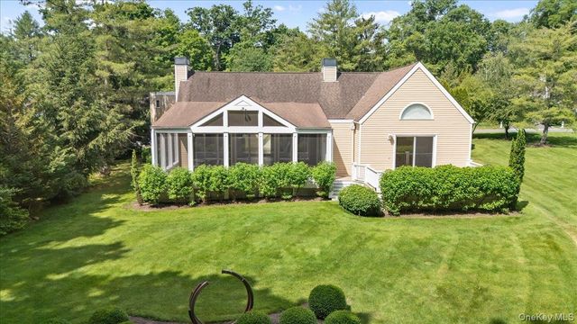 32 The Crossing, Purchase, NY 10577