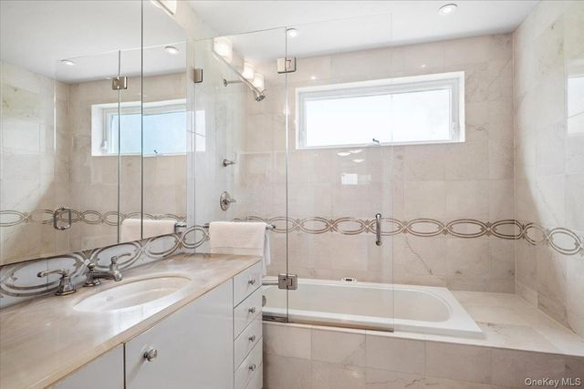 32 The Crossing, Purchase, NY 10577