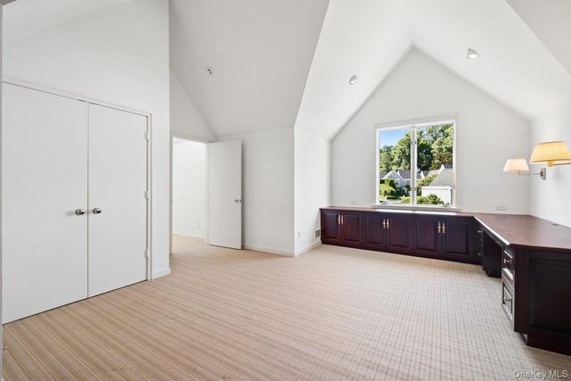 32 The Crossing, Purchase, NY 10577