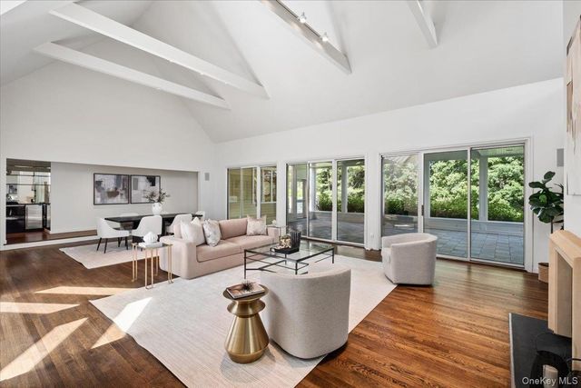 32 The Crossing, Purchase, NY 10577
