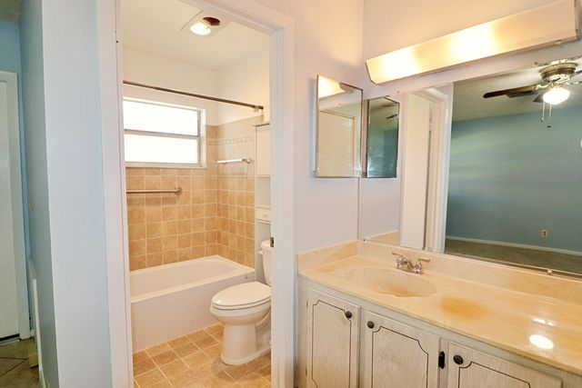 831 Timberview Drive C, Fort Pierce, FL 34982
