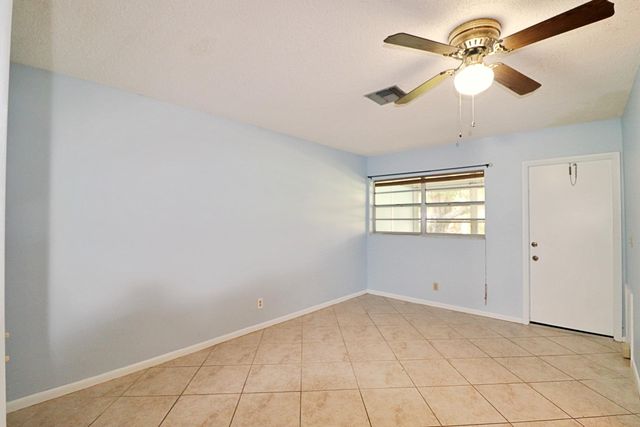 831 Timberview Drive C, Fort Pierce, FL 34982