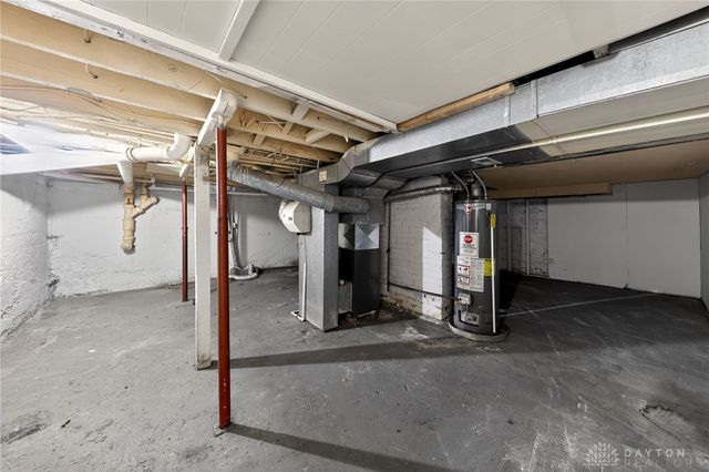 2527 S Dixie Drive, Dayton, OH 45409