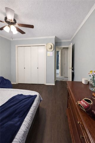 3807 W Locust Street, Rogers, AR 72756