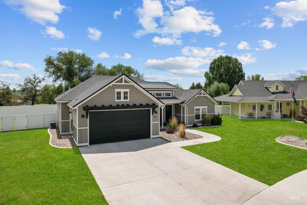 551 Biscotti Loop, Heyburn, ID 83336