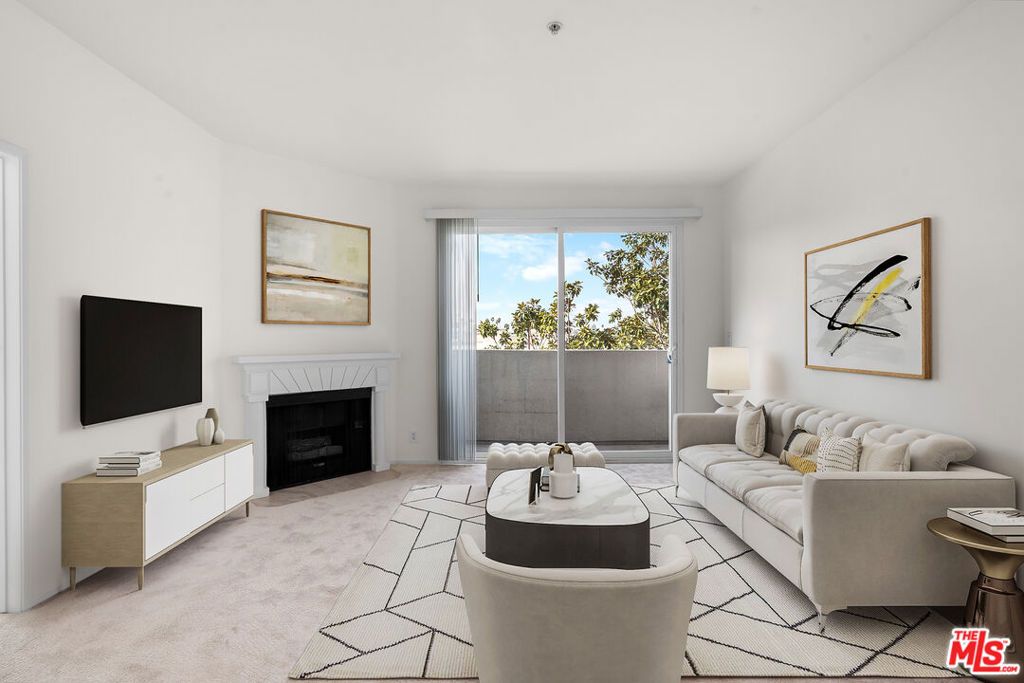 620 S Gramercy Place 301, Los Angeles, CA 90005 — exterior