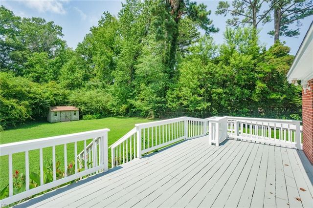 2348 Great Neck CIR, Virginia Beach, VA 23454