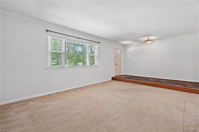 2348 Great Neck CIR, Virginia Beach, VA 23454