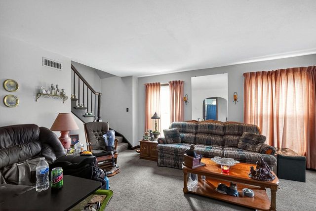 3578 S 48th STREET, Greenfield, WI 53220