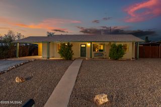 8101 E Kenyon Drive, Tucson, AZ 85710