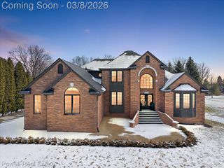 63190 Turnberry Way, Washington Township, MI 48095