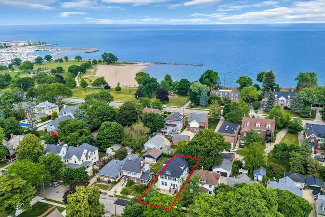 6223 5th AVENUE, Kenosha, WI 53143