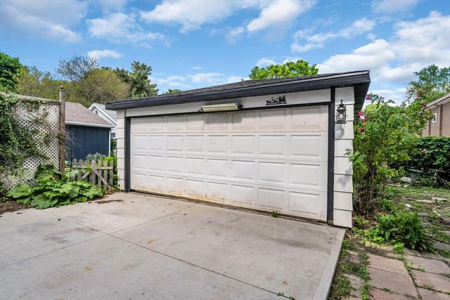 6223 5th AVENUE, Kenosha, WI 53143