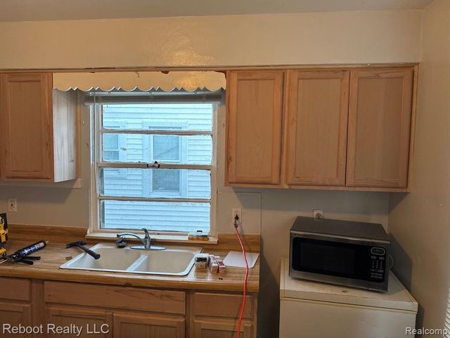 3104 Roberts Street, Saginaw, MI 48601