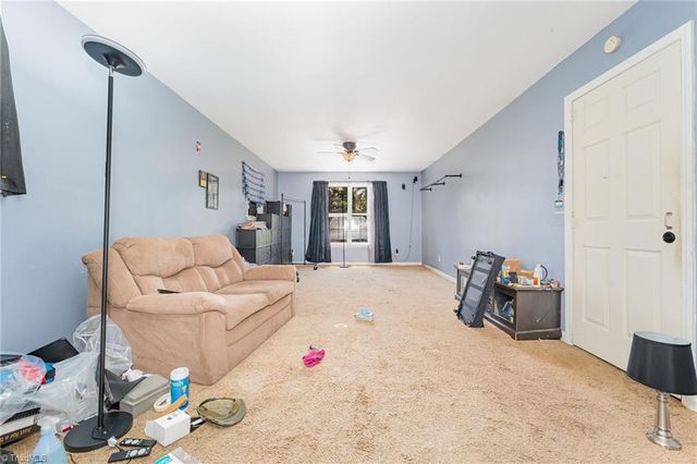 908 Phineas Drive, Kernersville, NC 27284