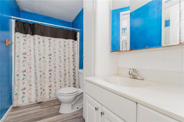 908 Phineas Drive, Kernersville, NC 27284