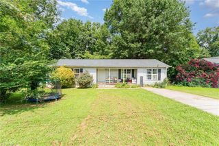 908 Phineas Drive, Kernersville, NC 27284