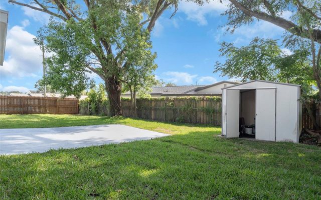 313 BEVERLY BOULEVARD, Brandon, FL 33511