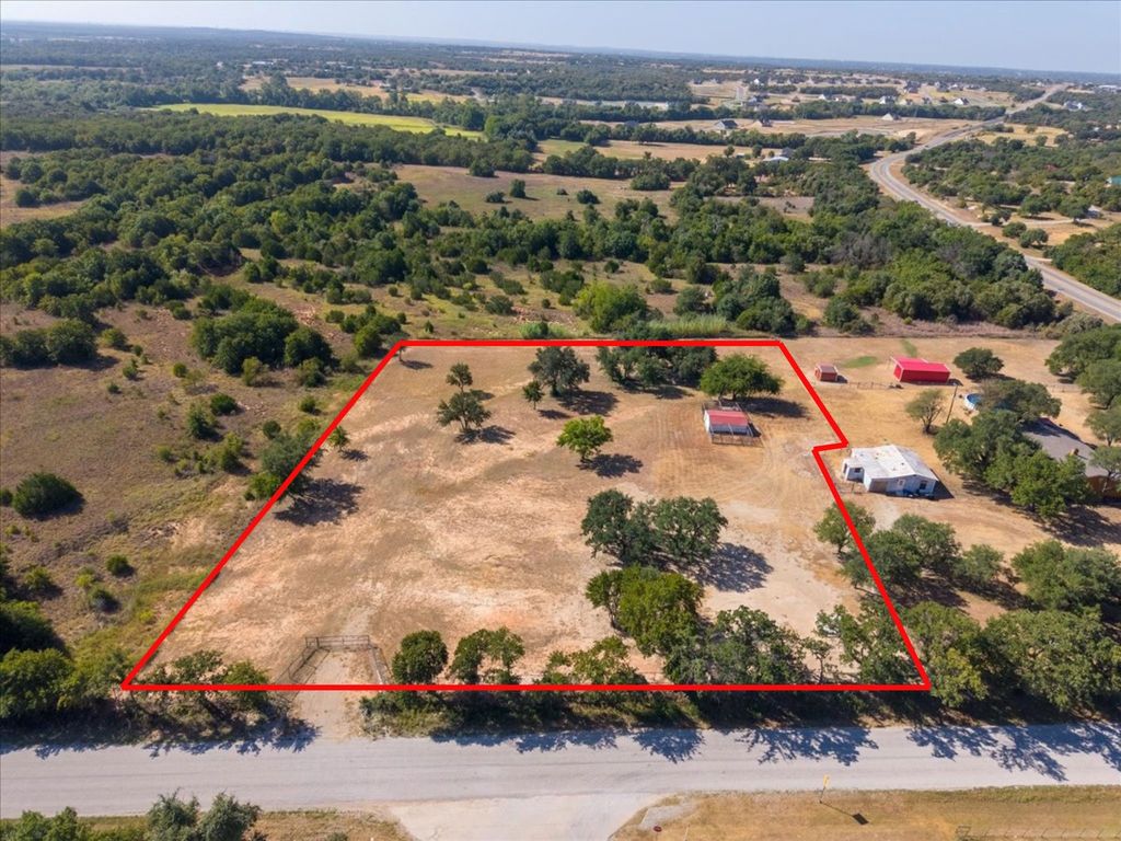 110 Friendship Road, Weatherford, TX 76085