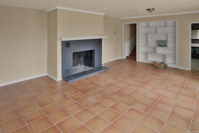 1017 BURLESON ST, San Marcos, TX 78666