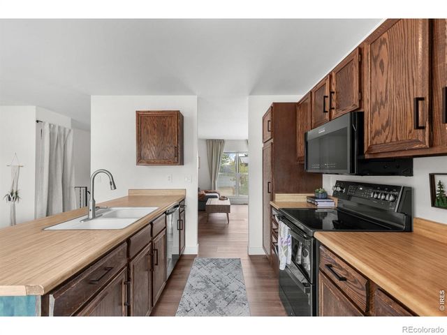 1204 Balmora Street, Lafayette, CO 80026