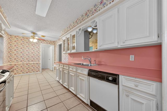 32918 Glenda Drive, Magnolia, TX 77354