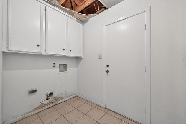 32918 Glenda Drive, Magnolia, TX 77354