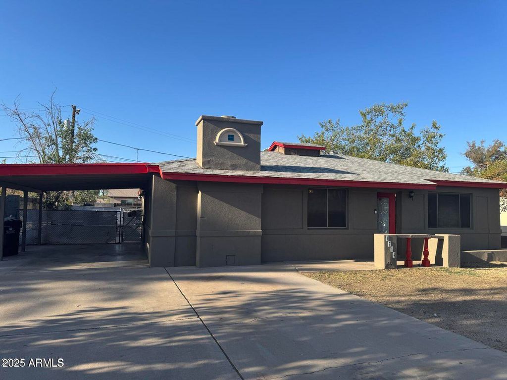 1714 W COCHISE Drive, Phoenix, AZ 85021