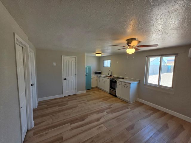 2803 E Monroe Street Casita, Phoenix, AZ 85034