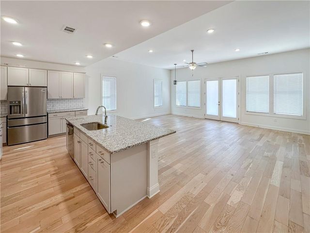 307 Chestnut Oak Drive, Peachtree City, GA 30269