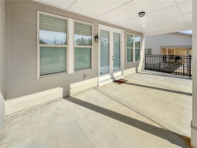 307 Chestnut Oak Drive, Peachtree City, GA 30269