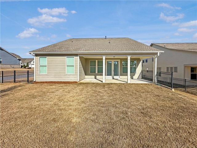 307 Chestnut Oak Drive, Peachtree City, GA 30269