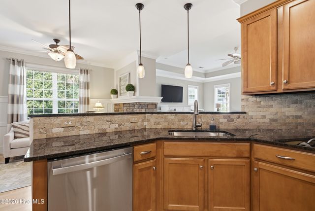 613 Bay Blossom Circle SE, Bolivia, NC 28422