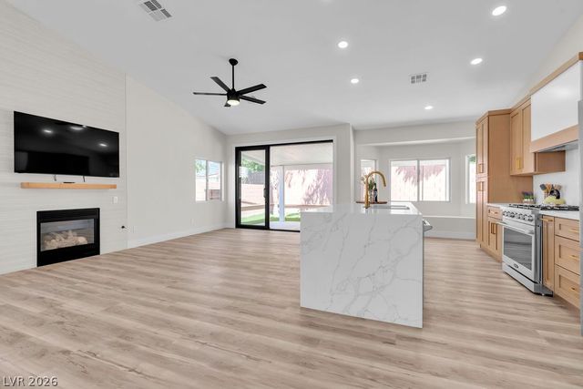 1110 Winter Storm Drive, Henderson, NV 89052
