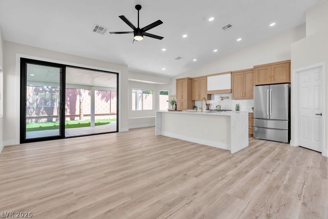 1110 Winter Storm Drive, Henderson, NV 89052