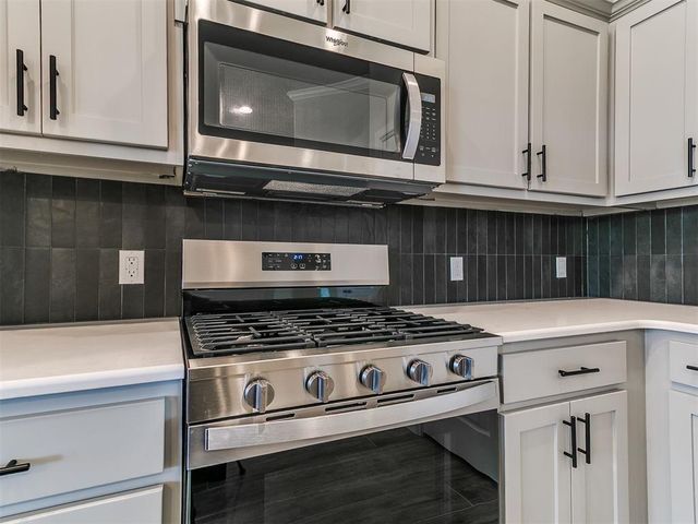 12204 Rockbed Drive, Yukon, OK 73099