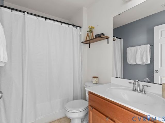 8061 Belton Cir, Hanover, VA 23116