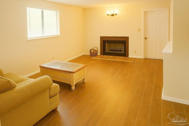 6274 Munson Hwy, Milton, FL 32570