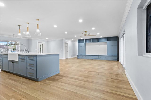 6000 SW 17th Street, Plantation, FL 33317