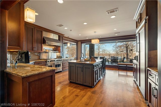 110 Rivercrest Drive, Fort Smith, AR 72903