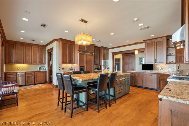 110 Rivercrest Drive, Fort Smith, AR 72903