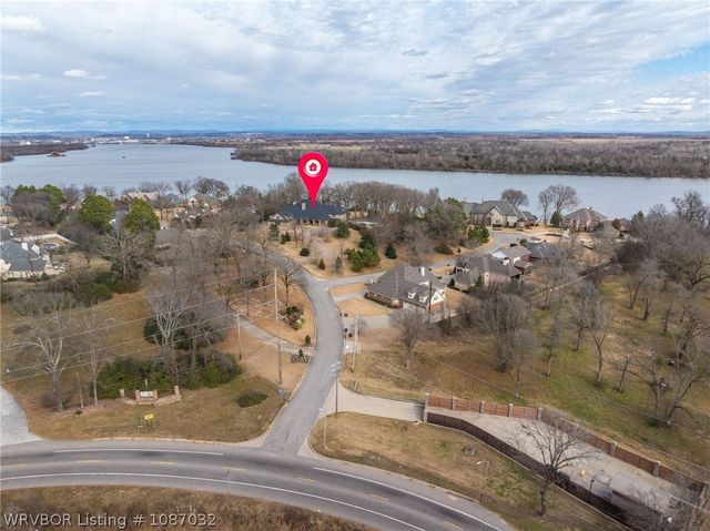 110 Rivercrest Drive, Fort Smith, AR 72903