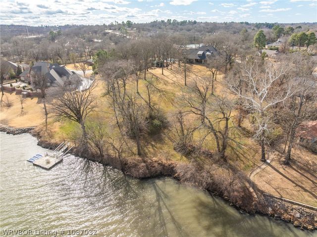 110 Rivercrest Drive, Fort Smith, AR 72903