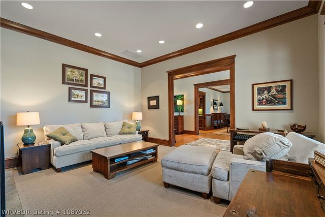 110 Rivercrest Drive, Fort Smith, AR 72903