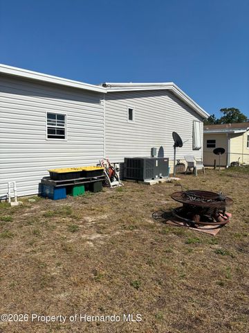 15581 Brookridge Boulevard, Brooksville, FL 34613