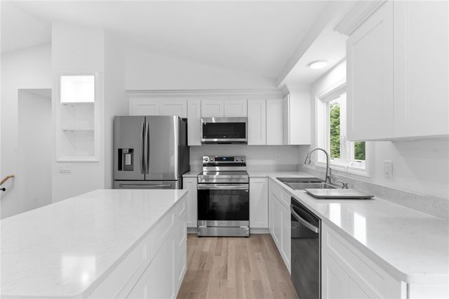 215 Canal Street, Westerly, RI 02891