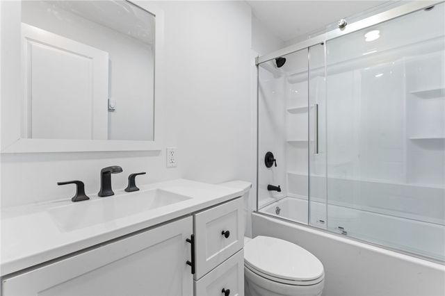 215 Canal Street, Westerly, RI 02891